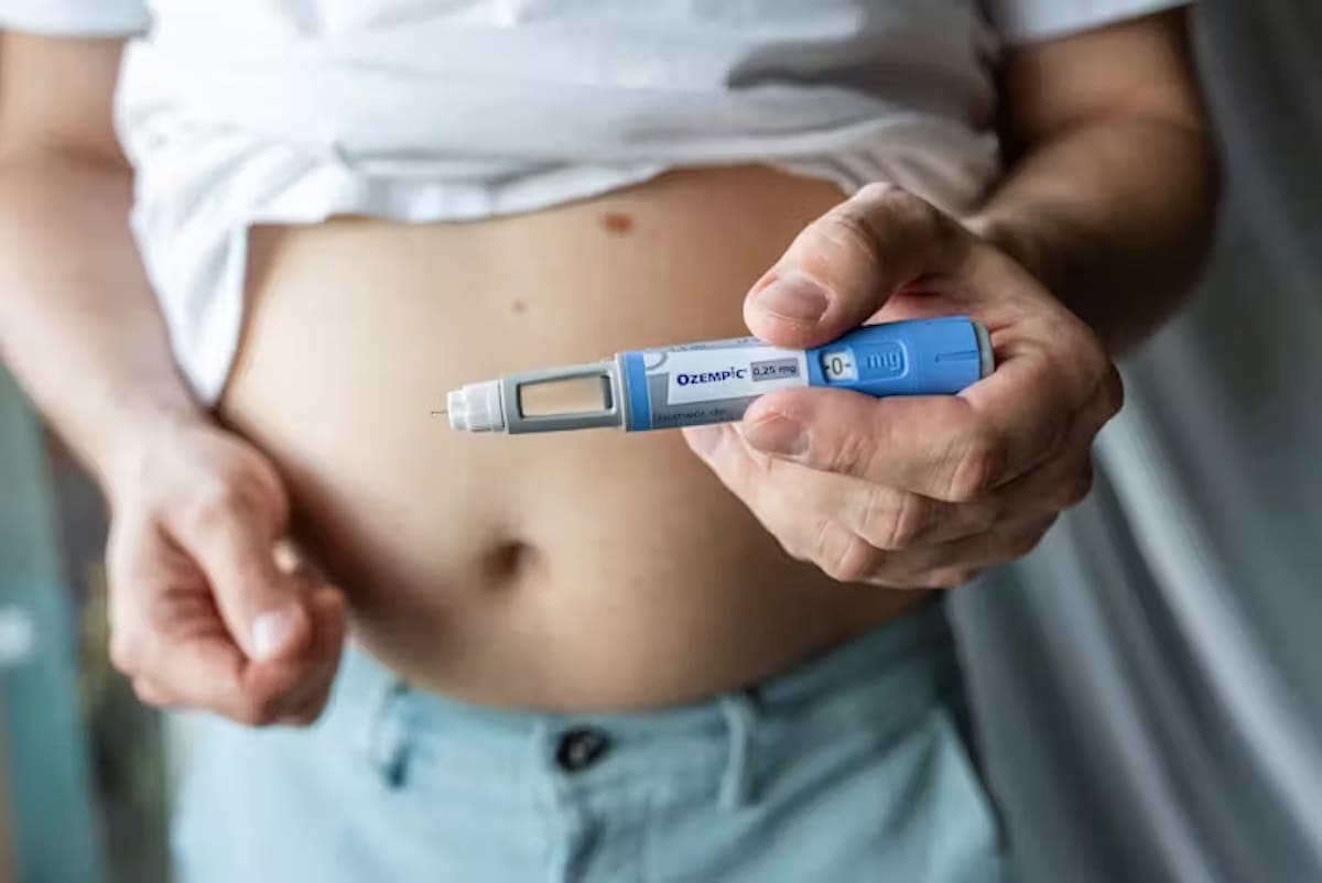 does semaglutide make you feel full faster Ozempic helps weight loss by making full. But certain foods can do the same thing – without the side-effects How Long Does Wegovy Take